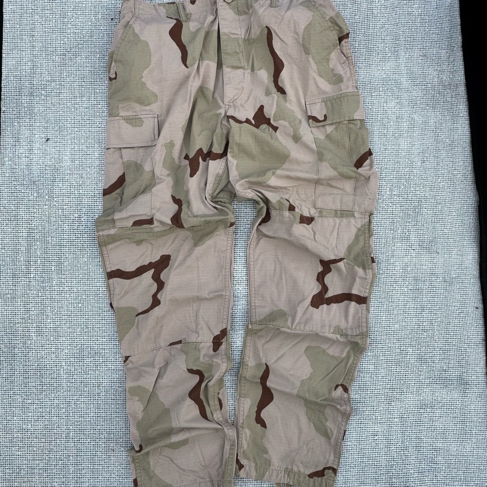 Propper Men's Tan and Brown Cargo Pants